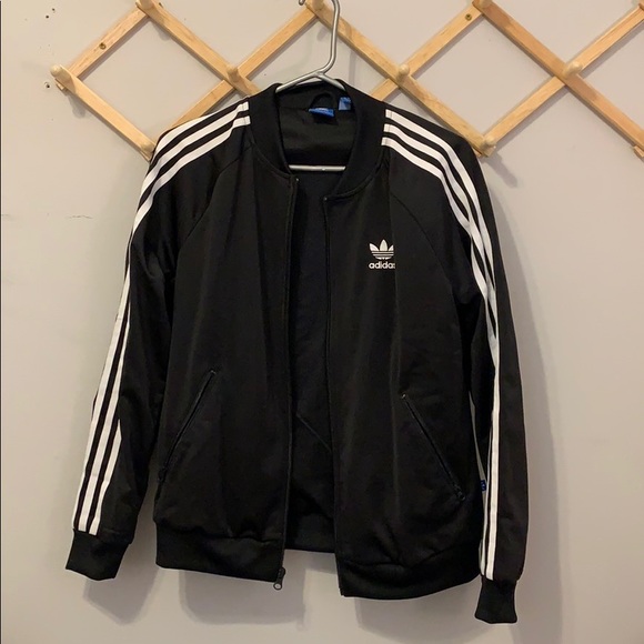 Adidas jacket - Picture 1 of 3